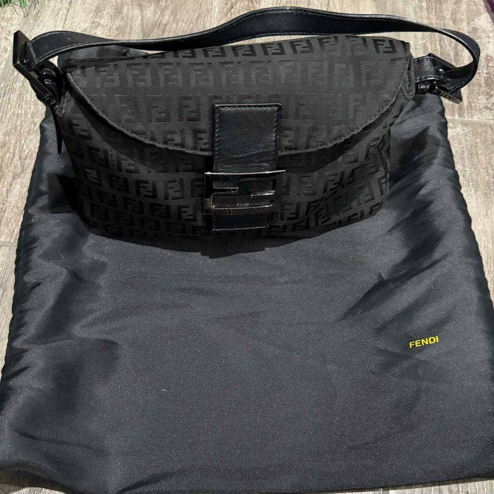 Authentic Vintage Fendi Shoulder bag Y2K - Picture 2 of 13